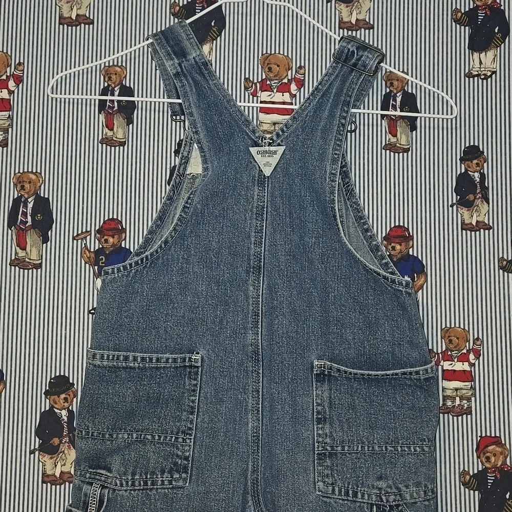 Vintage OshKosh B'gosh Blue Denim Carpenter Overalls for Kids Size 4/4T